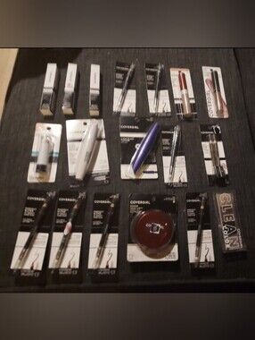COVERGIRL Makeup Lot  - New